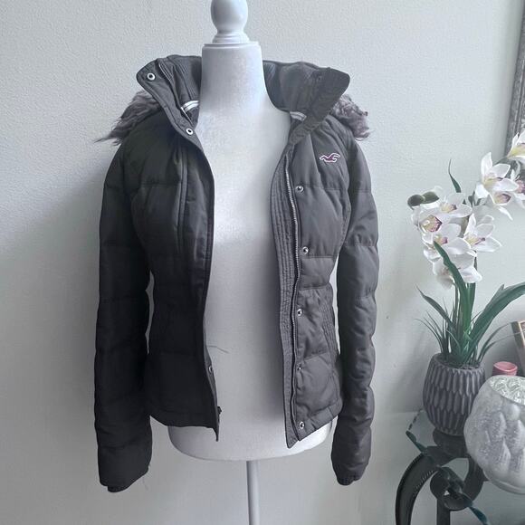 Vintage Hollister Y2K Faux Fur Puffer Coat Hooded in Olive Green Size XS - Picture 1 of 10